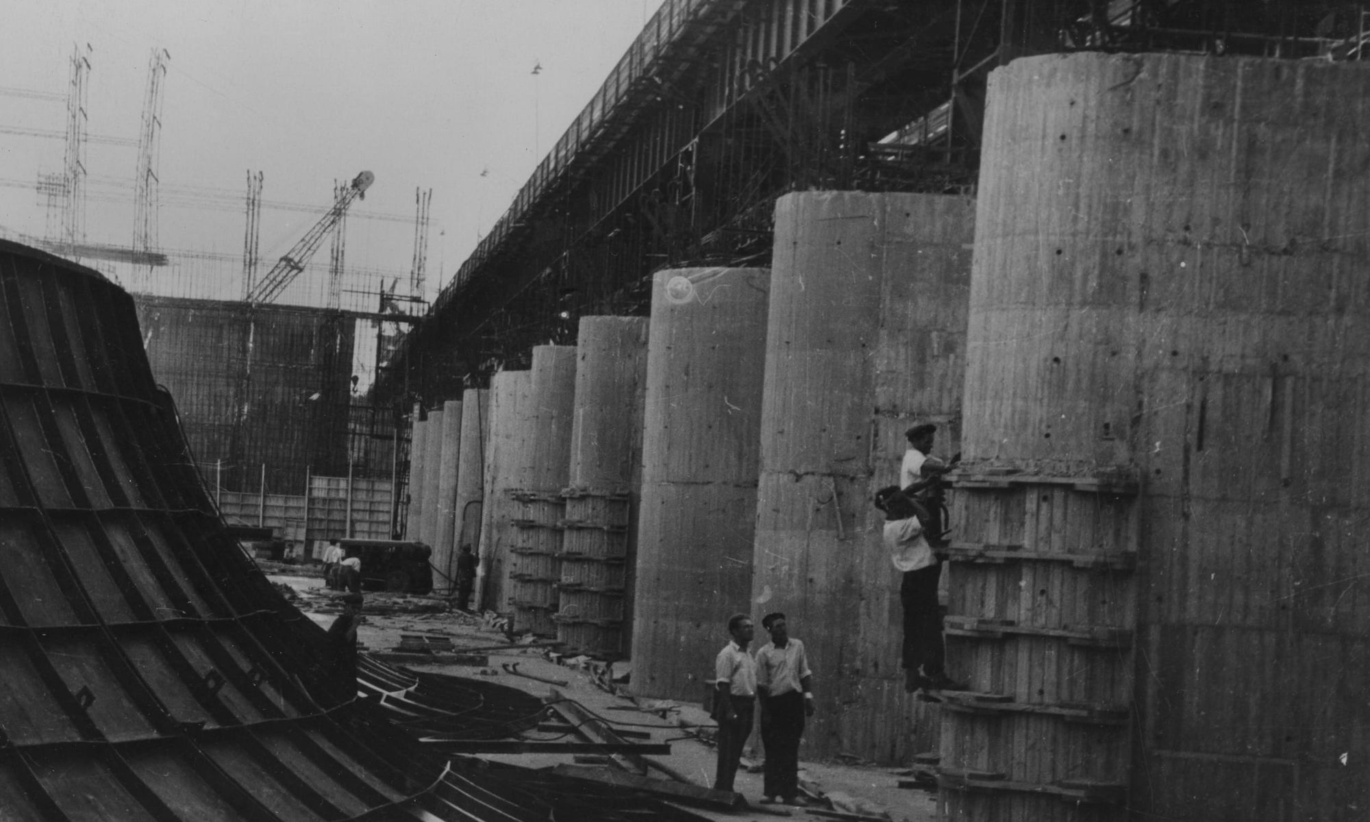 Kakhovka dam destruction disrupts water, power supply but offers